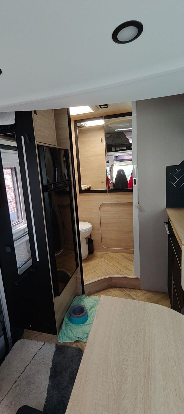 Nieuwe Chausson 3300km fabrieksgarantie tot juli 2027, 6 tot 7 meter, Chausson, Half-integraal, Tot en met 4