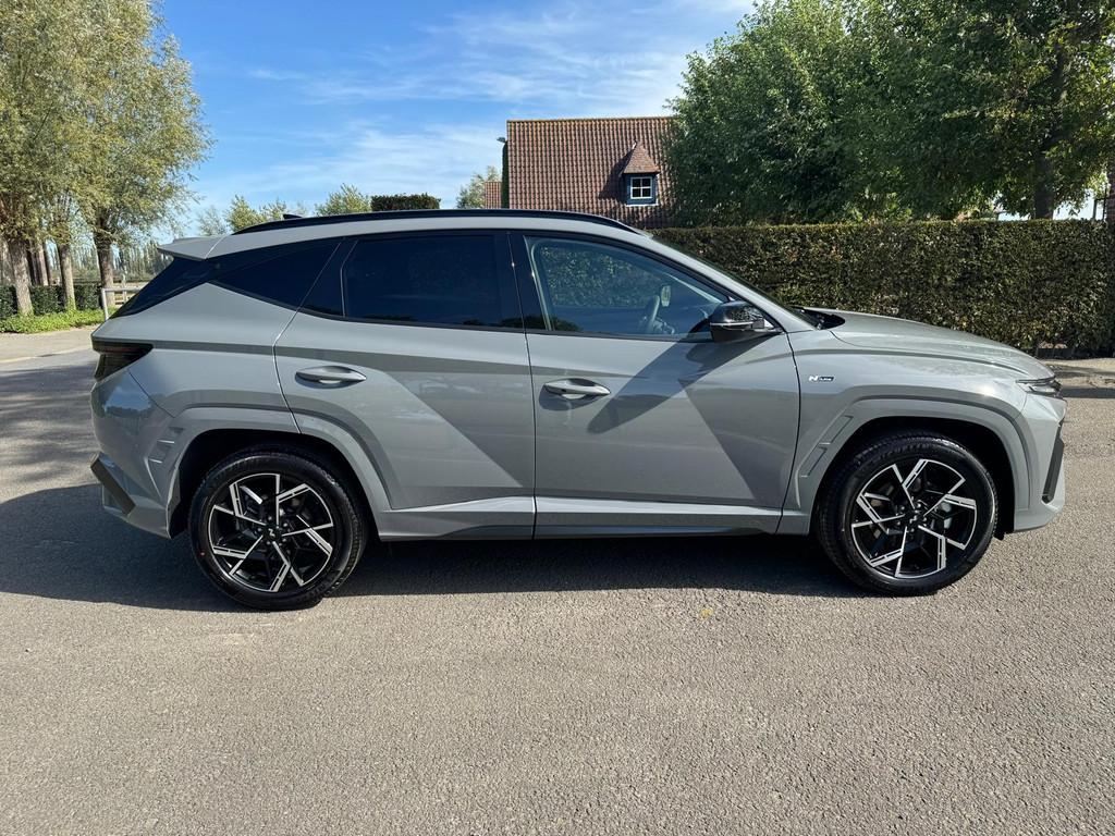 Hyundai Tucson HEV 1.6 T-GDi A/T FEEL N-LINE 239 A6, 239 pk, 176 kW, 4 cilinders, Leder en Stof