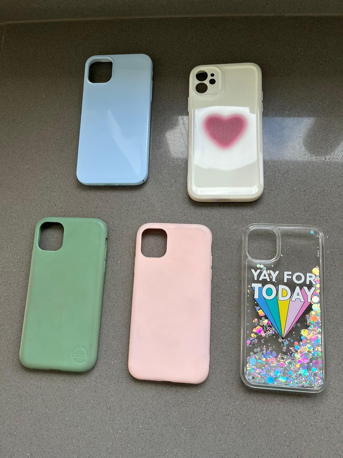 5 beschermhoesjes voor iphone 11, Telecommunicatie, Ophalen, Zo goed als nieuw, IPhone 11