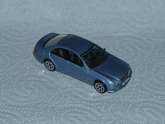 Realtoy Mercedes Benz E-55 AMG, Hobby & Loisirs créatifs, Voitures miniatures | Échelles Autre, Enlèvement, Comme neuf, Voiture