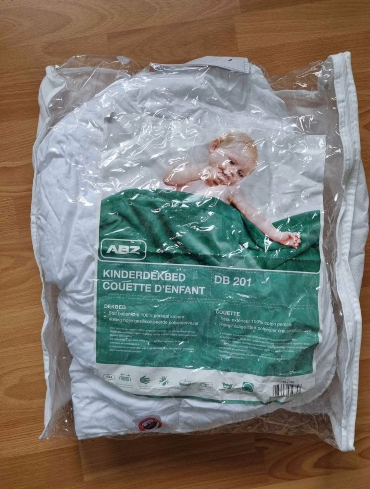 Babydekbed 100 x 135
Rook en huisdiervrij gezin

Af te halen, Kinderen en Baby's, Babykleding | Overige, Ophalen