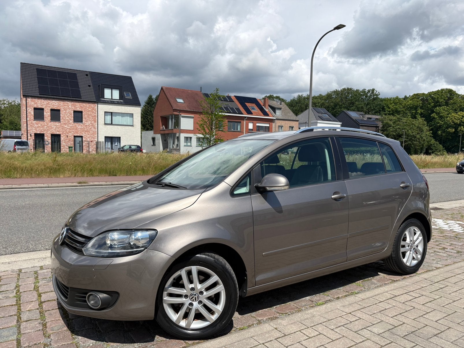 Volkswagen Golf Plus | 12 M Garantie | 41Dkm| Benzine |2012|, Monovolume, 139 g/km, Zwart, Leder
