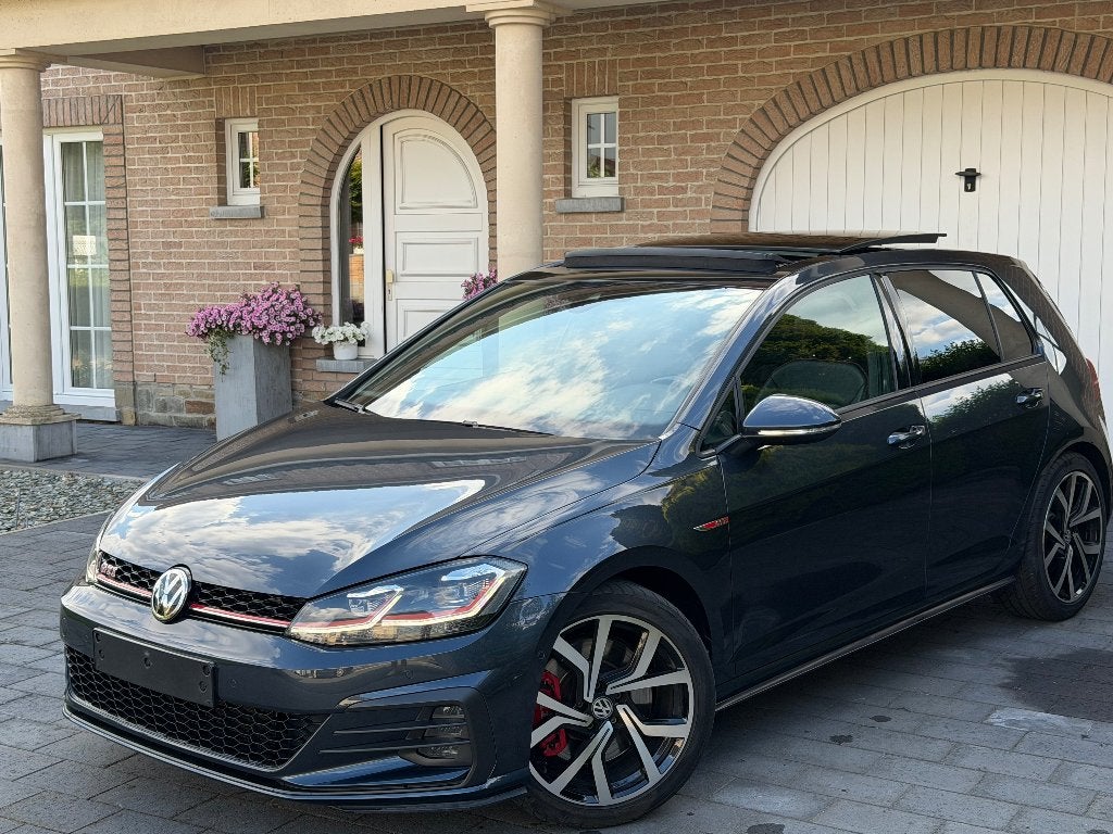 VW GOLF 7.5 GTI - DSG - FULL FULL OPTIONS -TOIT PAN -GARANTI, Auto's, Volkswagen, Bedrijf, Golf, Adaptieve lichten, Adaptive Cruise Control