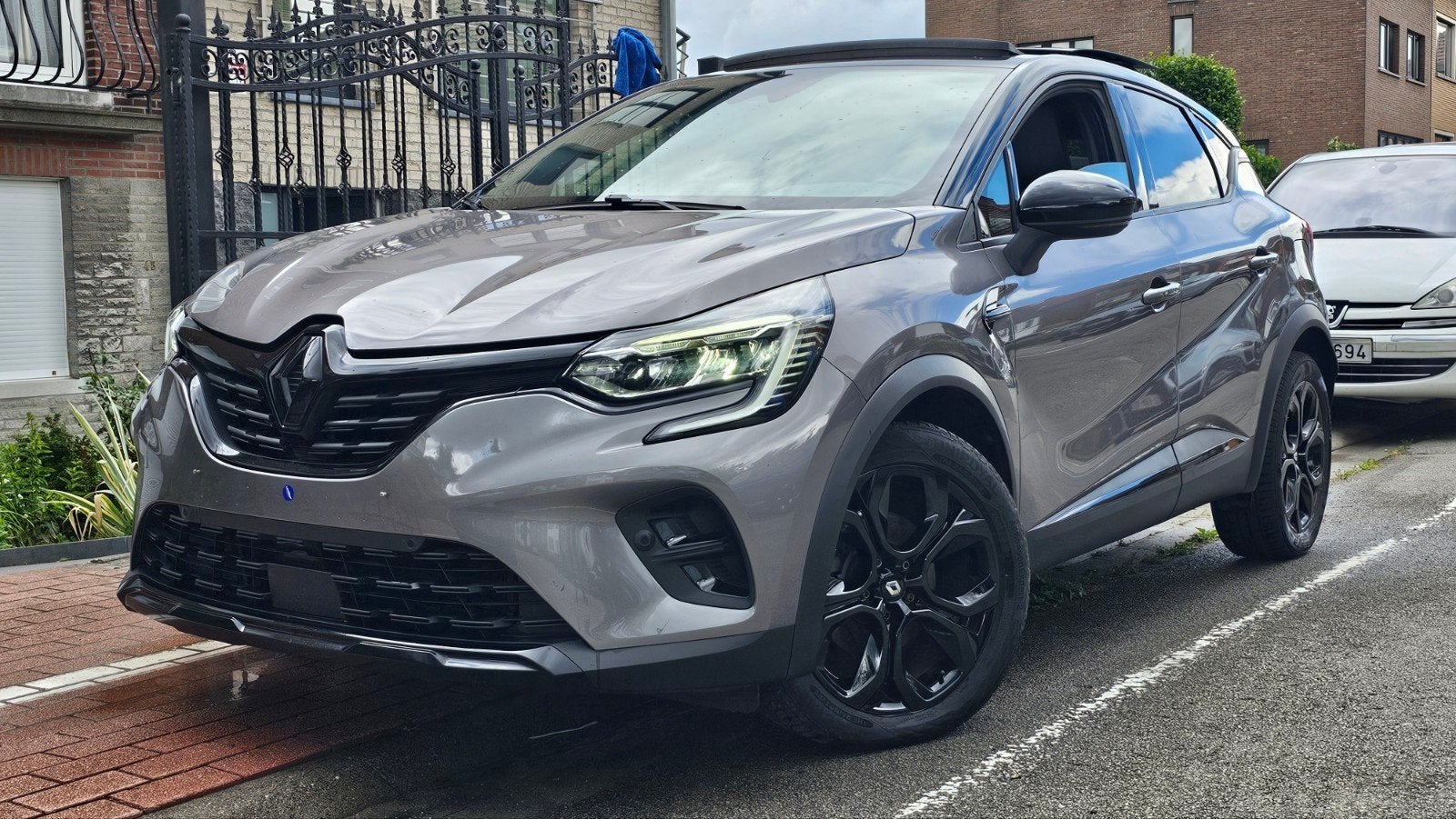 Renault Captur Hybride️New battery️Garantie️Prêt à immatr, Argent ou Gris, Euro 6, Noir, 5 portes