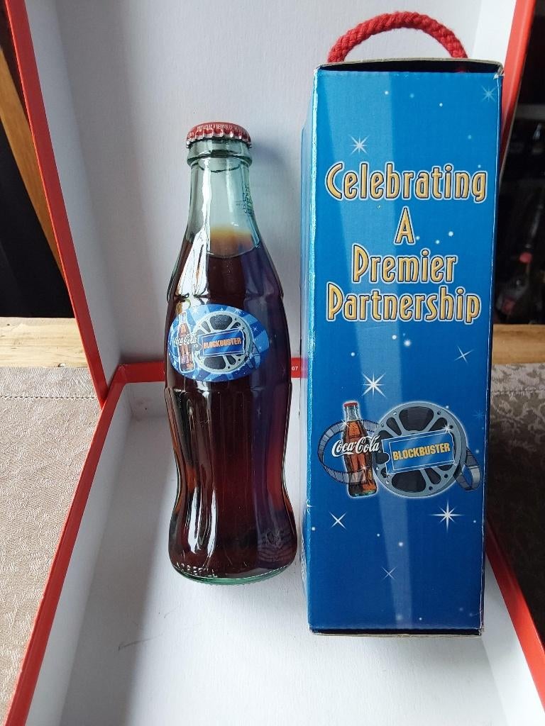 Coca Cola fles Blockbuster 2001 in doos Limeted, Enlèvement ou Envoi