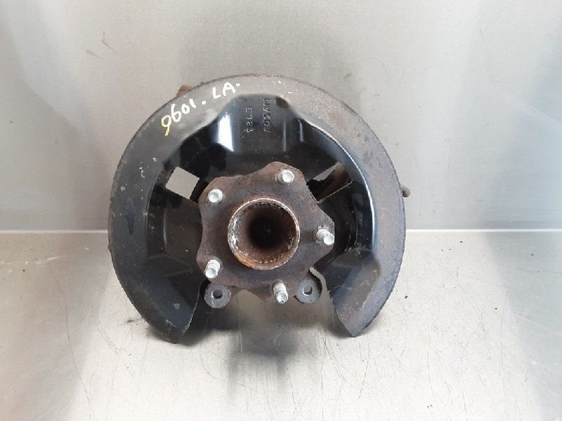 WIELNAAF ACHTER Mazda 3 (BM / BN) (01-2013/05-2019), Gebruikt, Dhr. M. Roggen, Mazda, Marinus@Japoto.nl