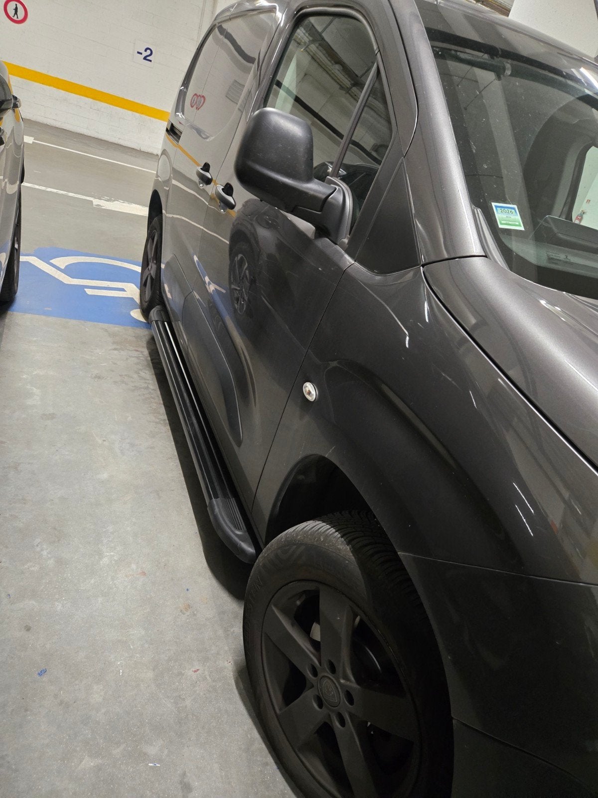 Jantes  Dezent en alliage avec nouveau pneus, Autos : Pièces & Accessoires, Utilisé