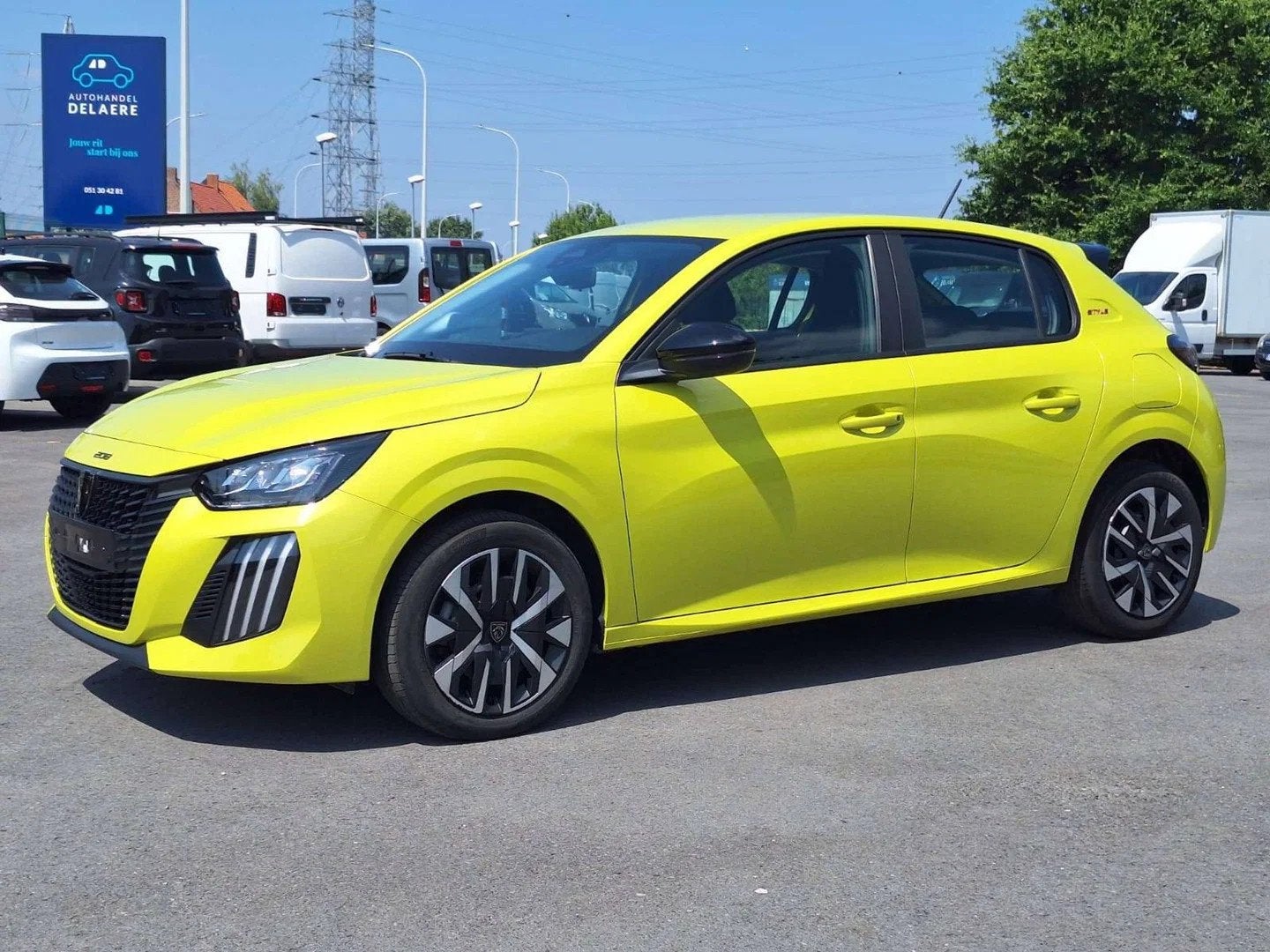 Peugeot 208 1.2i Hybrid Style e-DCS Active (automatique), Achat, Entreprise, Jaune, Noir