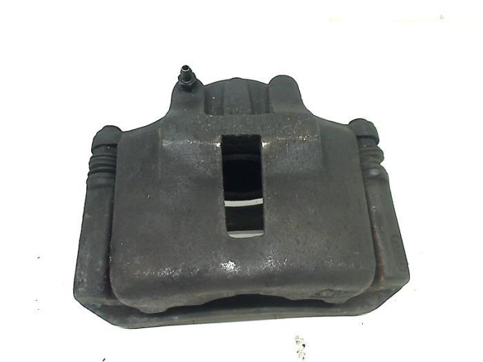 Remklauw (Tang) links-voor van een Chevrolet S10, Gebruikt, -, Ophalen of Verzenden, -