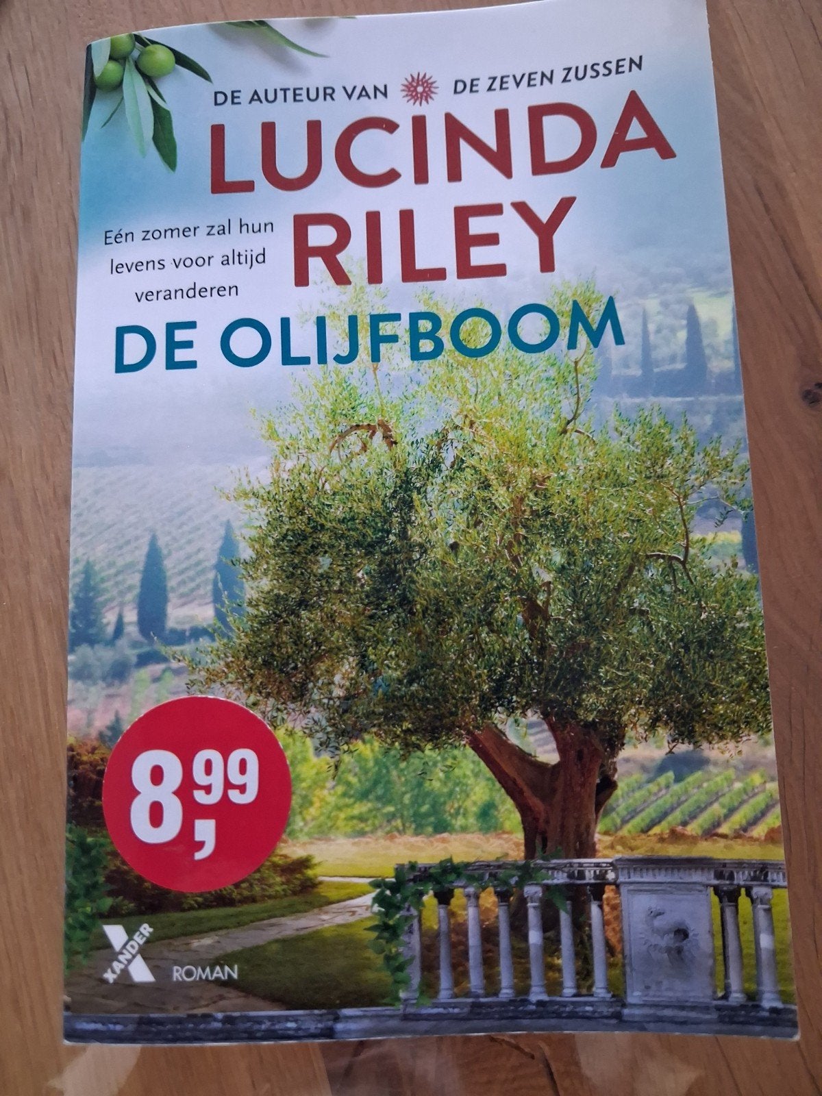 Lucinda Riley - De olijfboom, Boeken, Ophalen of Verzenden, Lucinda Riley