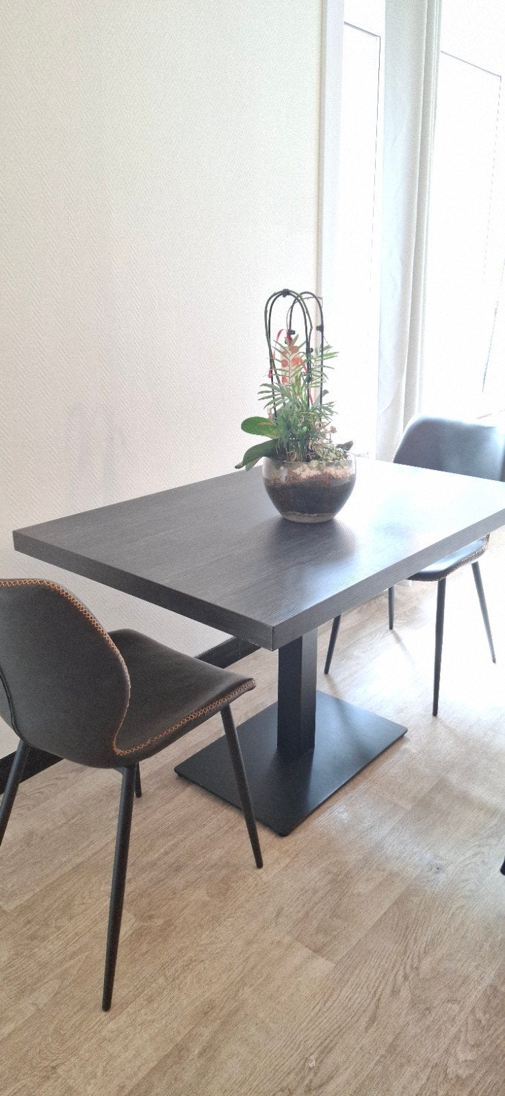 Eettafel met 2 Leder Stulen, Ophalen of Verzenden