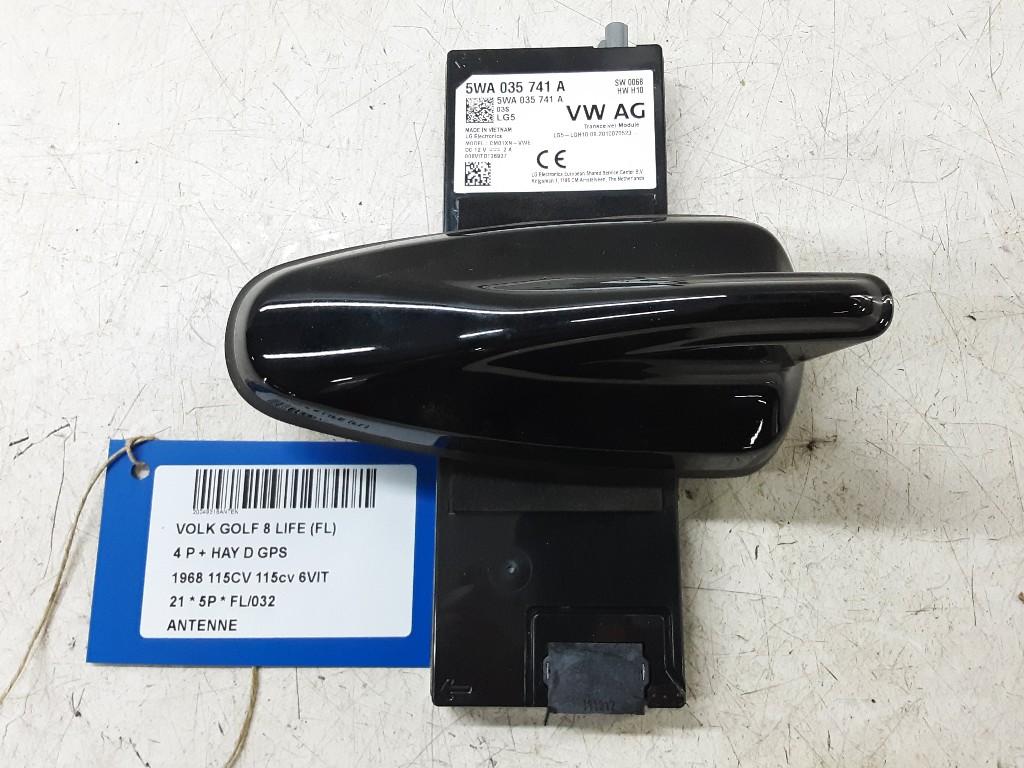 ANTENNE Volkswagen Golf VIII (CD1) (01-2019/-) (5WA035741A), Volkswagen, Mevr. I. Hauben, Utilisé, Rue de l'Espoir 34 34
4030  GRIVEGNÉE, BE
