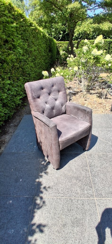 6 chaises en cuir aspect daim, Comme neuf, Brun, Enlèvement, Cinq, Six Chaises ou plus