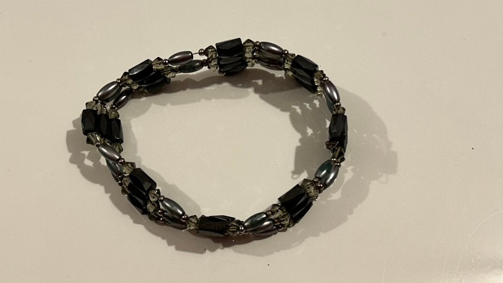 Magnetische zwart-grijze halsketting / armband, Ophalen of Verzenden, Nieuw, Zwart, Verstelbaar