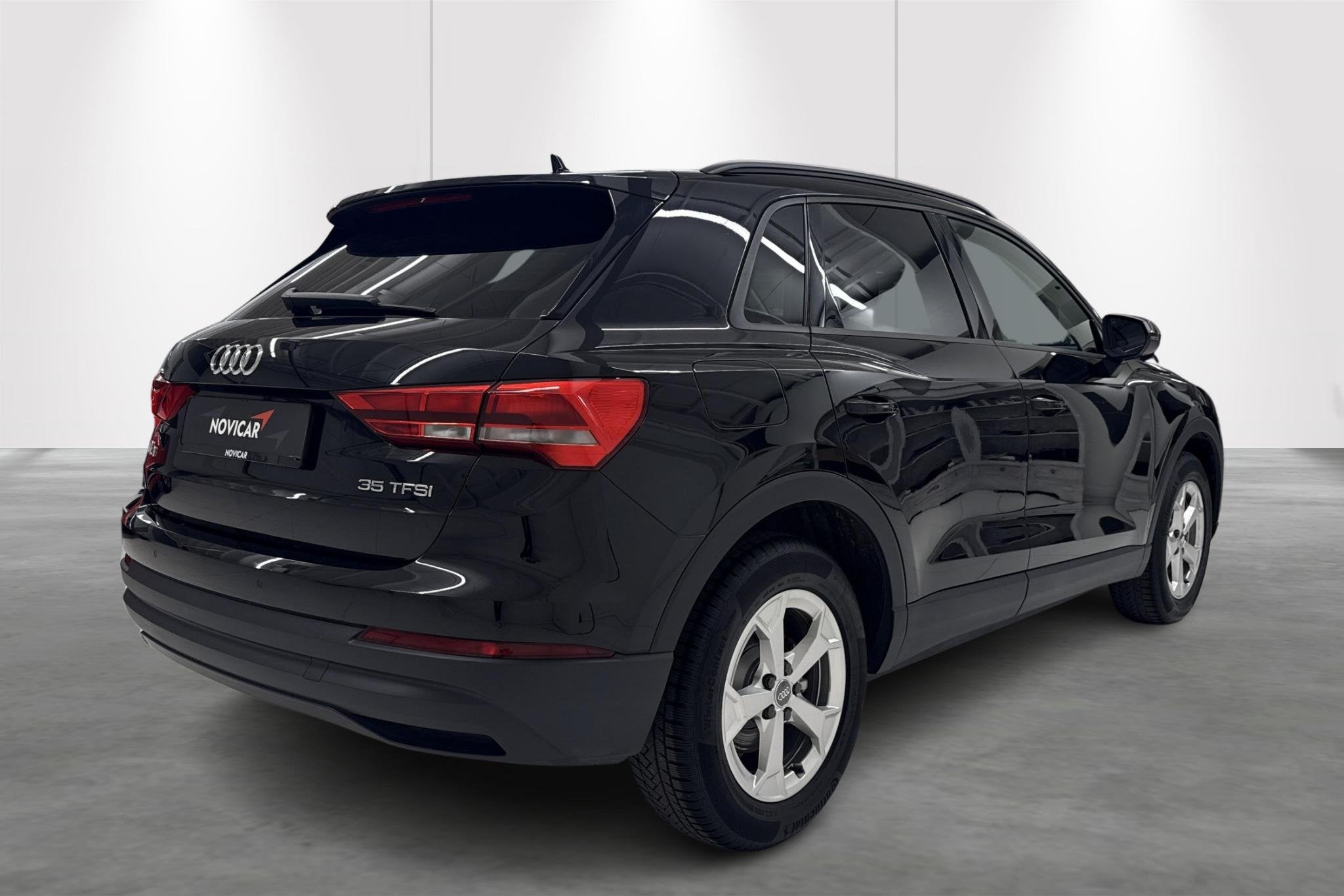Audi Q3 35 TFSI S tronic Advanced Business Ed (automatique), Autos, Audi, Achat, 1800 kg, 110 kW, Noir