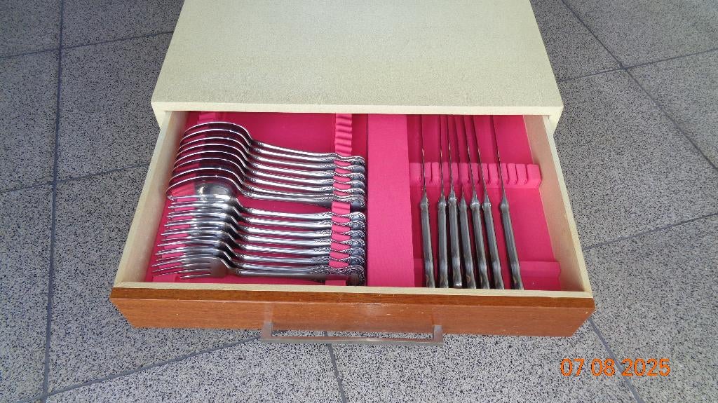 Vintage bestek (met koffer) GERO ZILMETA, Antiquités & Art, Antiquités | Couverts, Enlèvement