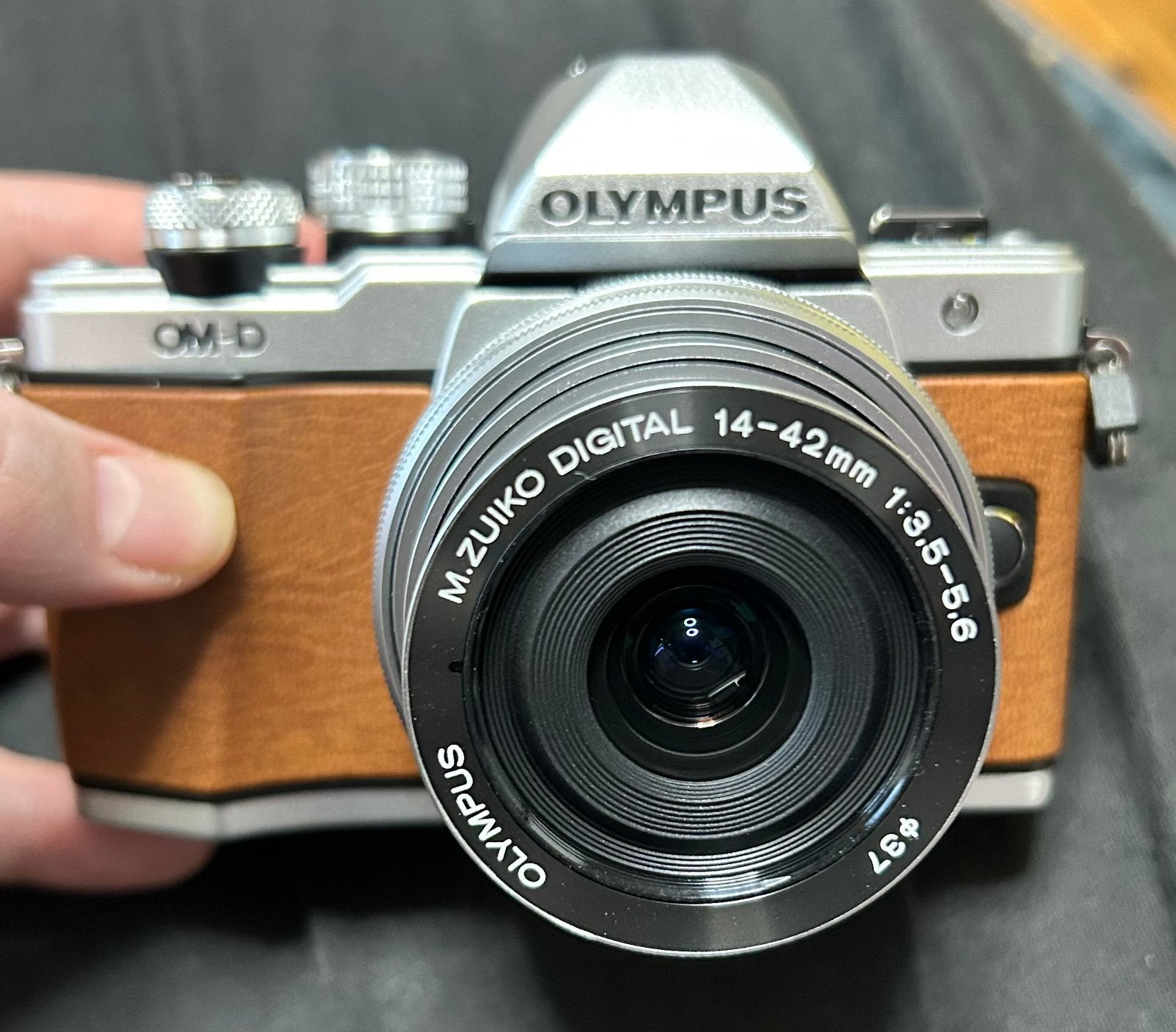 Olympus OM-D E-M10 Mk II + 14-42mm Limited Edition- 61clicks, Beeldstabilisatie, Ophalen of Verzenden, Accu, Olympus