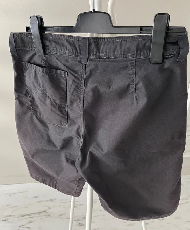 Bermuda, heren, donkergrijs, maat 42-44, Quechua., Quechua, Gris, Enlèvement ou Envoi, Comme neuf