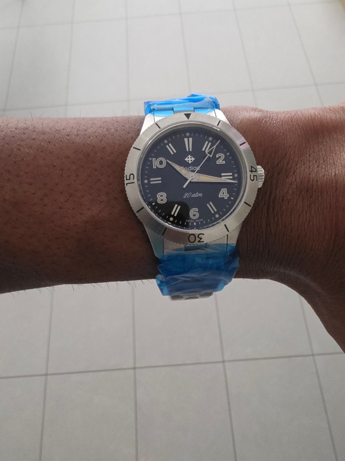 Ensemble complet New Zodiac ZO0001 37 mm à vendre ou à échan, Enlèvement ou Envoi, Acier, Acier, Neuf
