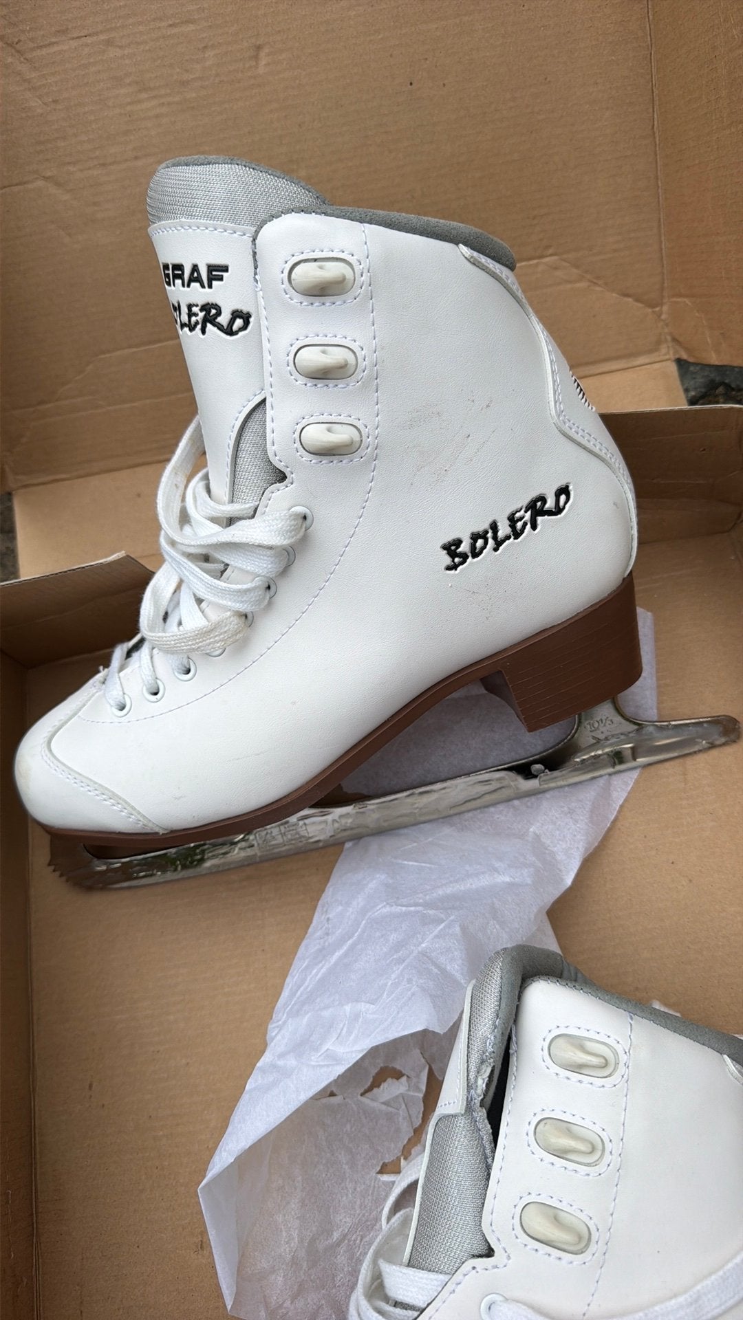 Nieuwe schaatsen, Sport en Fitness, Schaatsen, Ophalen, Zo goed als nieuw