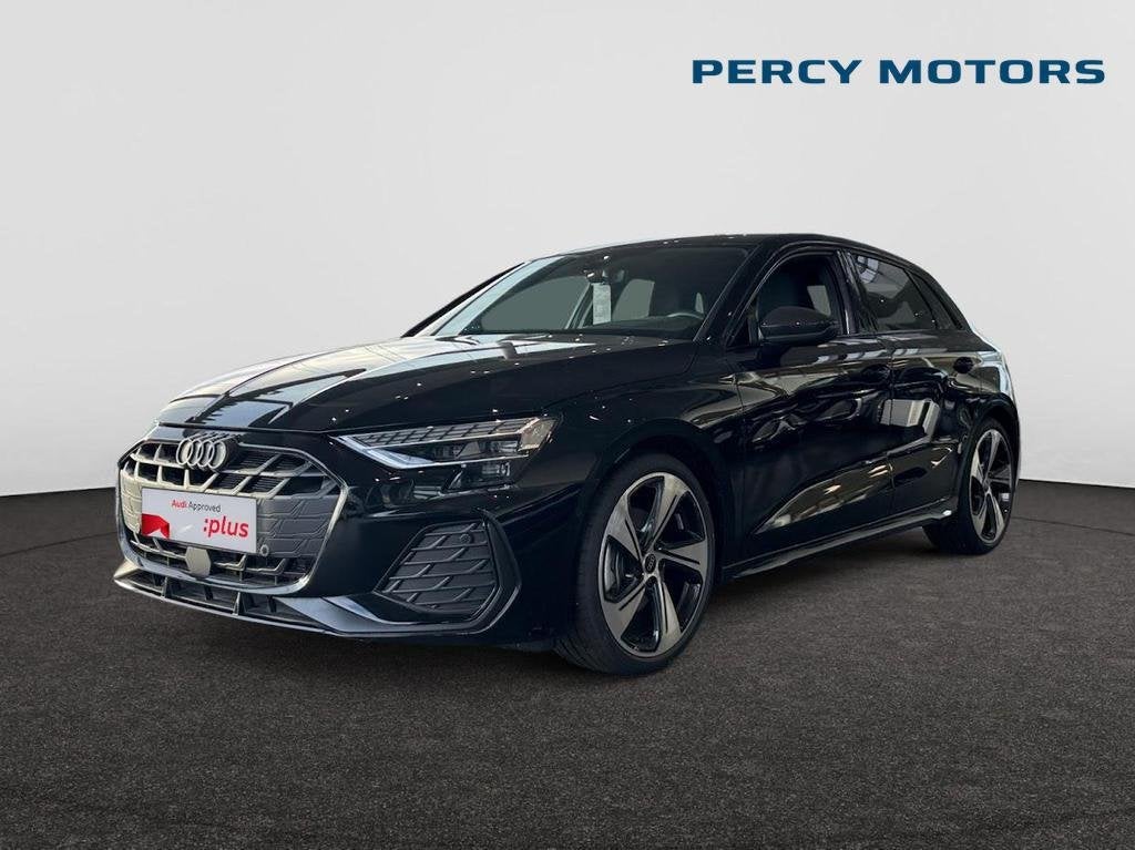 Audi A3 Sportback A3 Sportback 35 TFSI MHEV Business Edition, Auto's, Audi, Zwart, 131 g/km, Lederen bekleding, Stadsauto