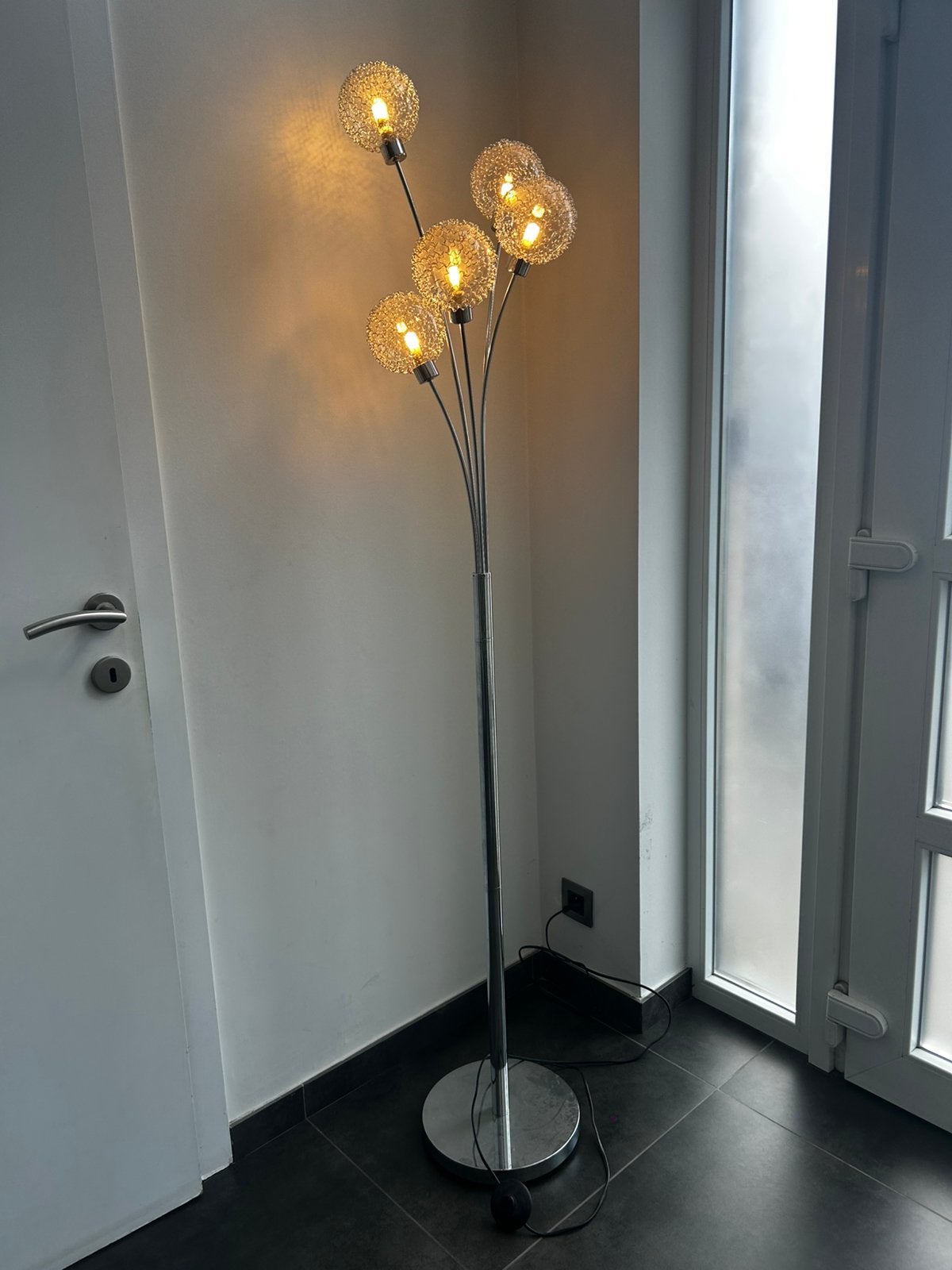 Staande hoeklamp, Ophalen, Gebruikt, 150 tot 200 cm