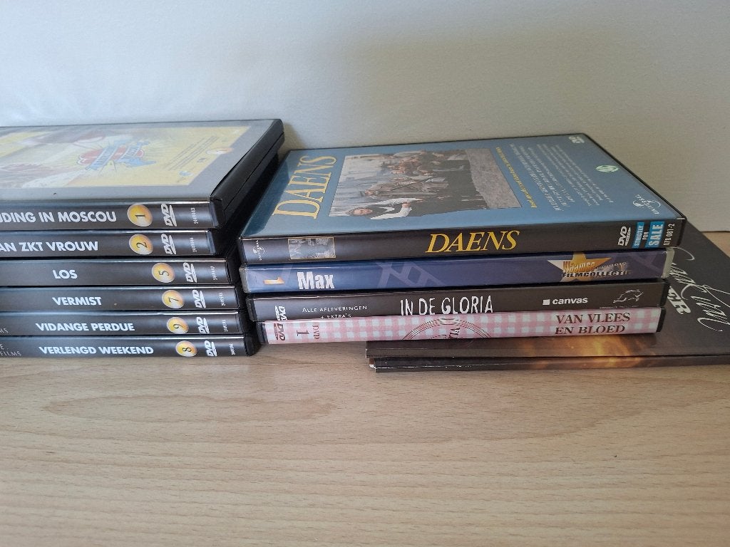 Lot van 11 Vlaamse Film- en Serieklassiekers (zie foto's), Cd's en Dvd's, Ophalen of Verzenden, Zo goed als nieuw
