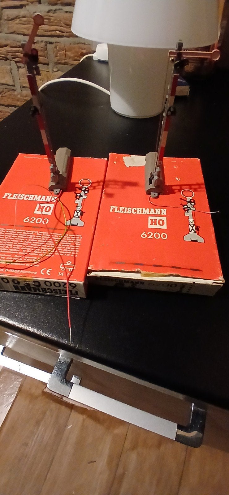 Lot 4 Signaux Mécaniques Électriques Fleischmann HO (6200 &, Enlèvement ou Envoi, Fleischmann