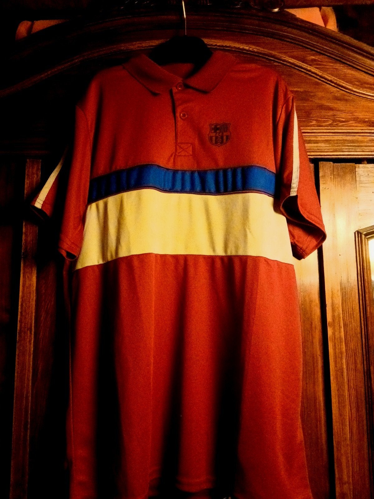 Barcelona Pre match polo nooit gedragen, Vêtements | Hommes, Vêtements de sport, Nike, Taille 52/54 (L), Enlèvement, Multicolore
