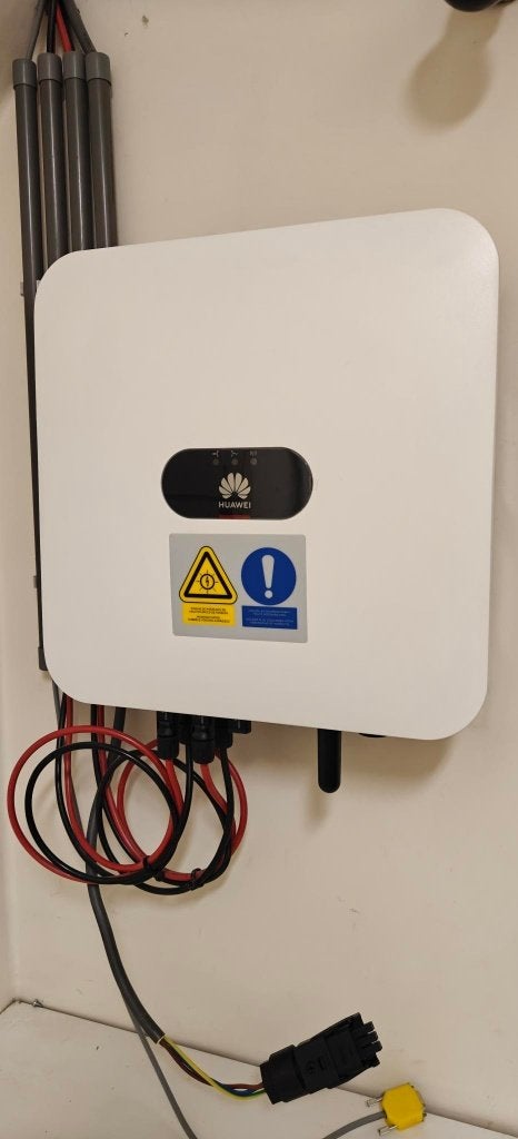 Huawei SUN2000-2KTL-L1 omvormer 2kW – 4 jaar – battery-ready, Ophalen, Gebruikt, Overige typen, 200 wattpiek of meer