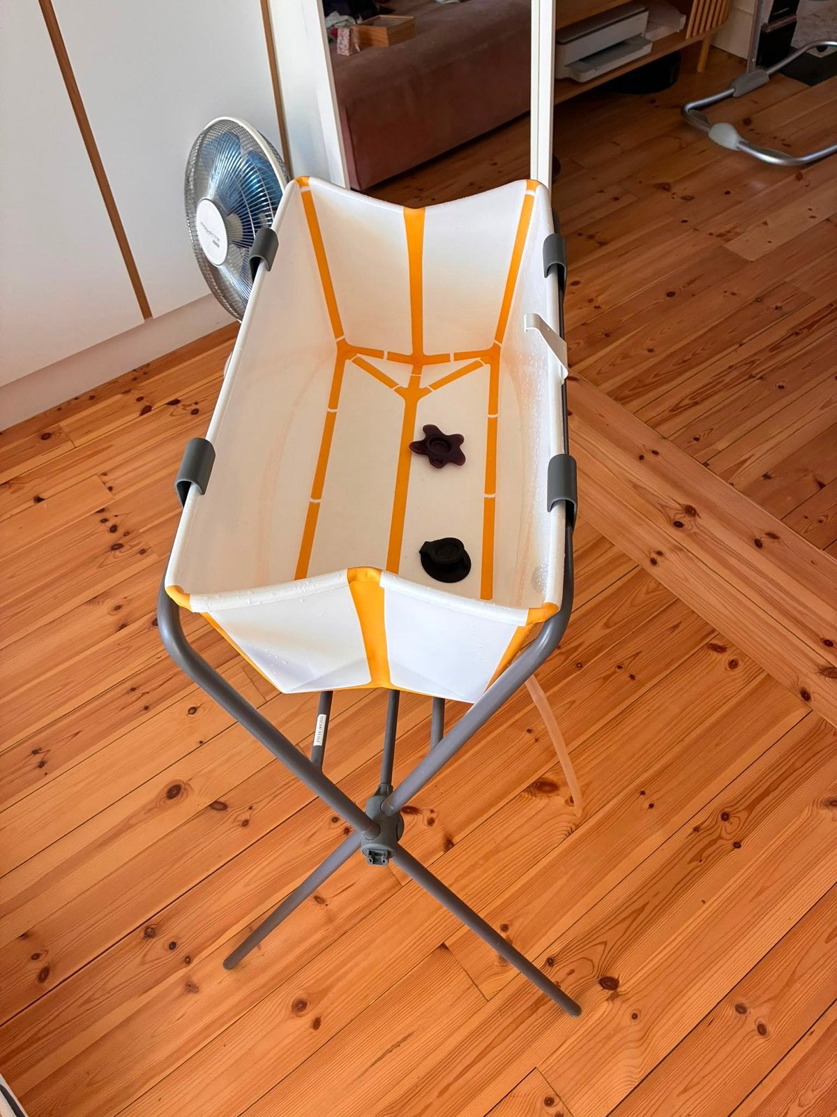 Stokke Flexi Bath jaune soleil, Enfants & Bébés, Enlèvement, Comme neuf, Baignoire