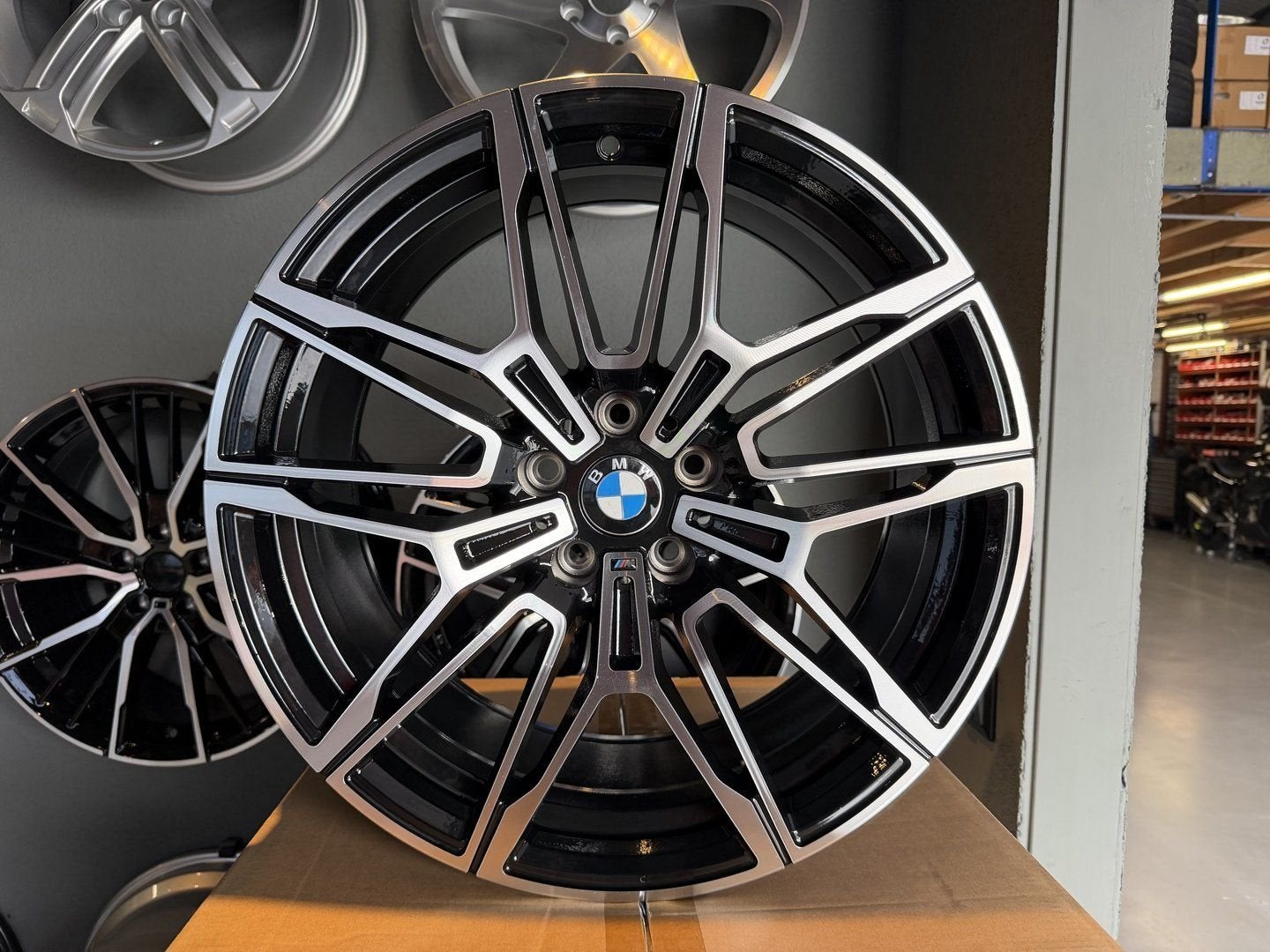 NIEUW 19inch BMW Style 825M Breedset Velgen 5x112 G30G20G15, Neuf, Pneus et Jantes, Véhicule de tourisme, -