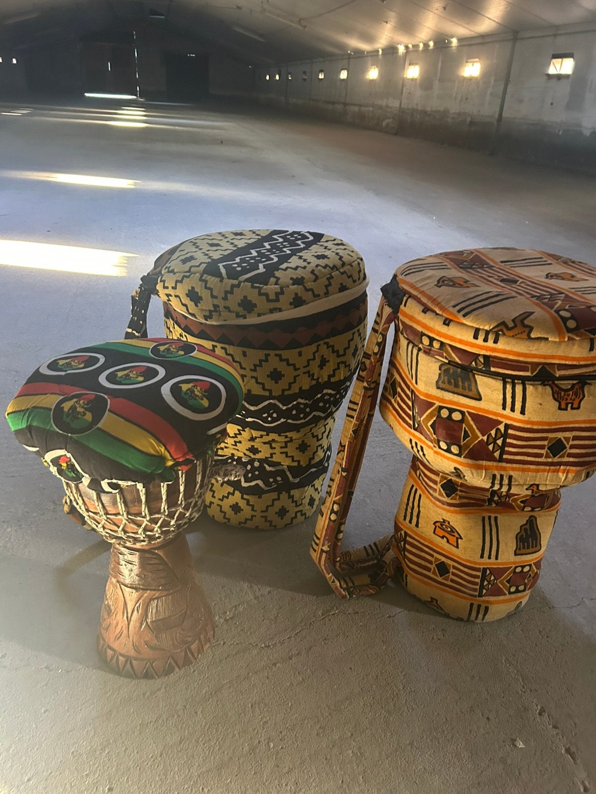 Afrikaanse Djembé’s, Enlèvement, Comme neuf