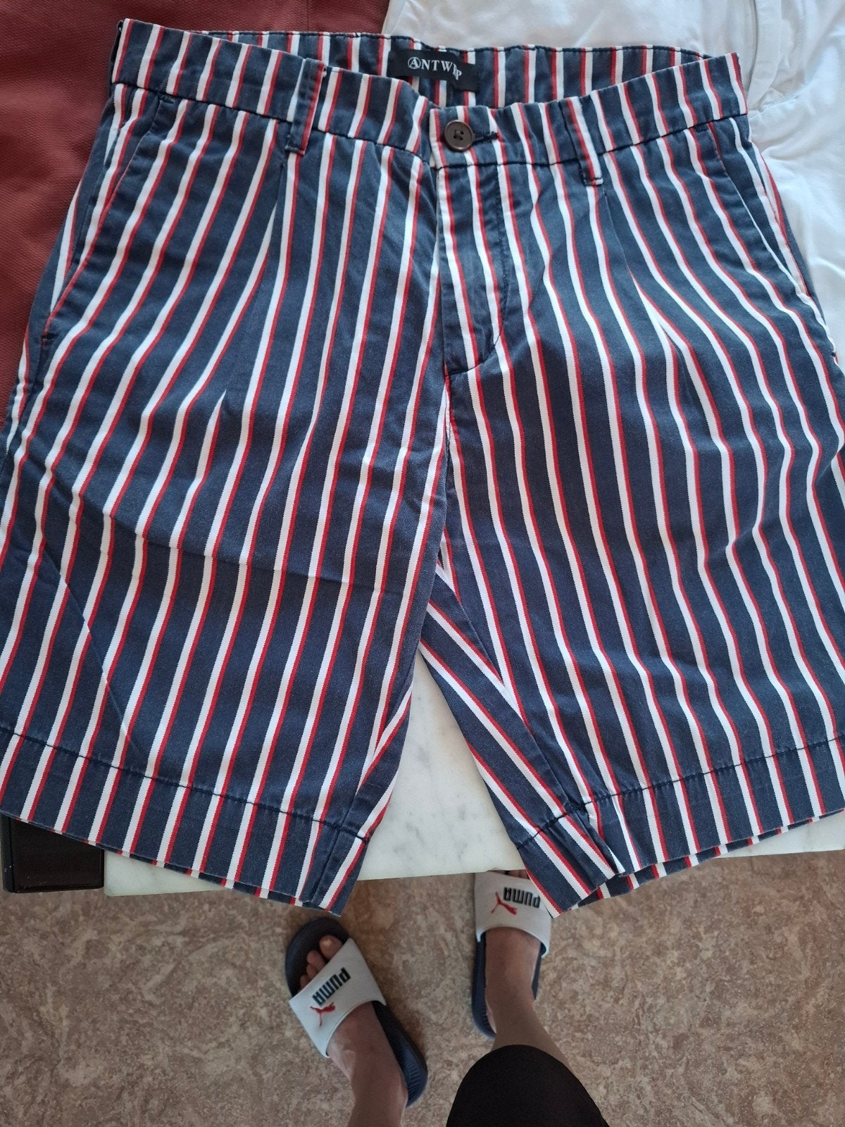 Shorts,, Ophalen