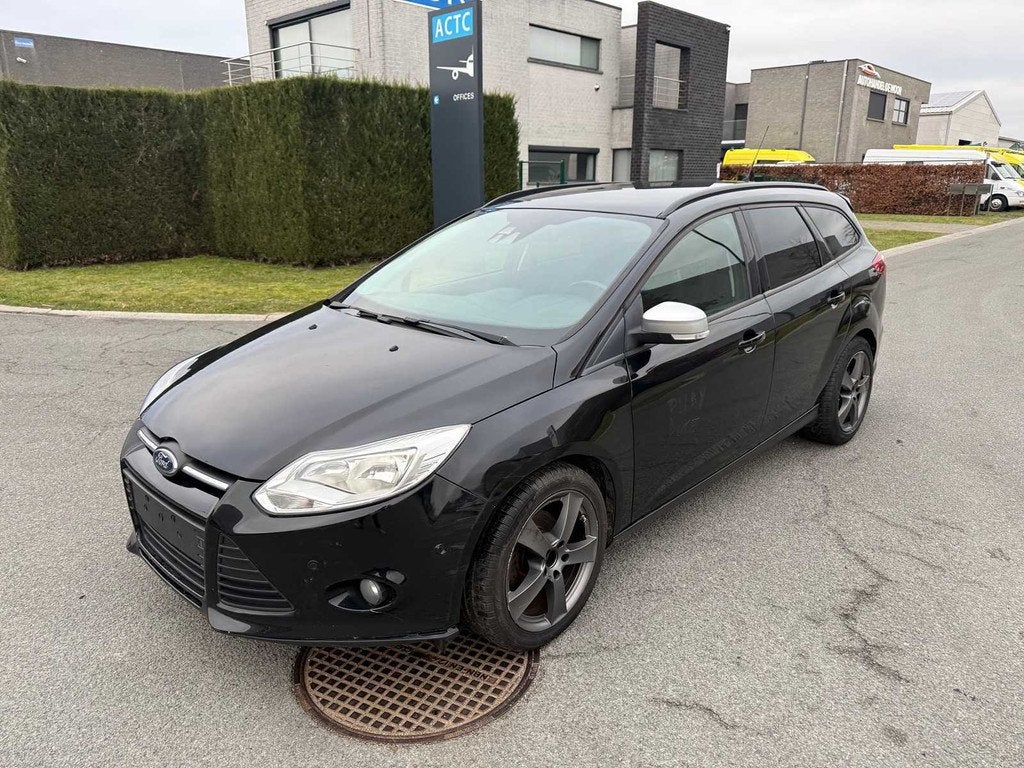FORD - 2014 - FOCUS - Personenauto, Focus, Euro 5, Gebruikt, Bedrijf
