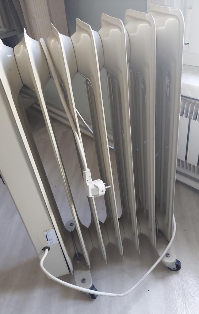 radiator, Ophalen, 30 tot 80 cm, Gebruikt, Radiator