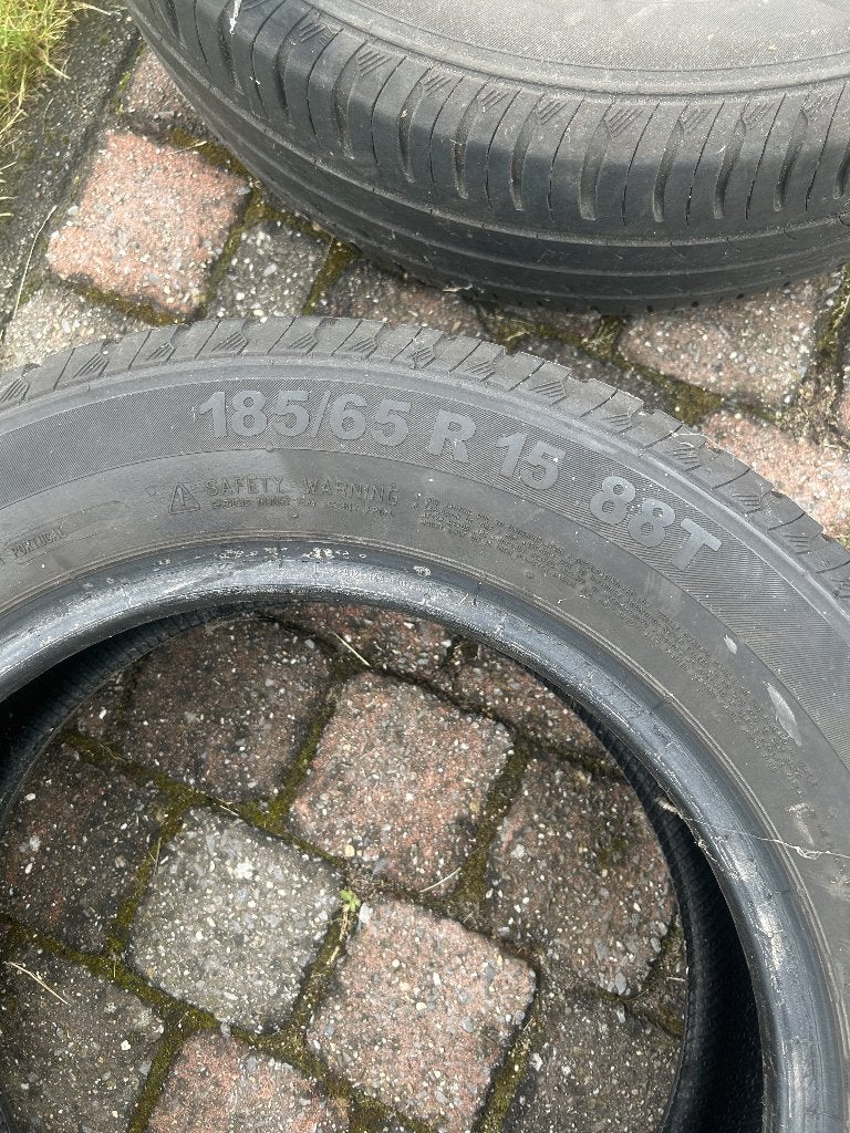 autobanden 185/65 R15 88T, Auto-onderdelen, Banden en Velgen, Ophalen, Gebruikt, 15 inch, 185 mm