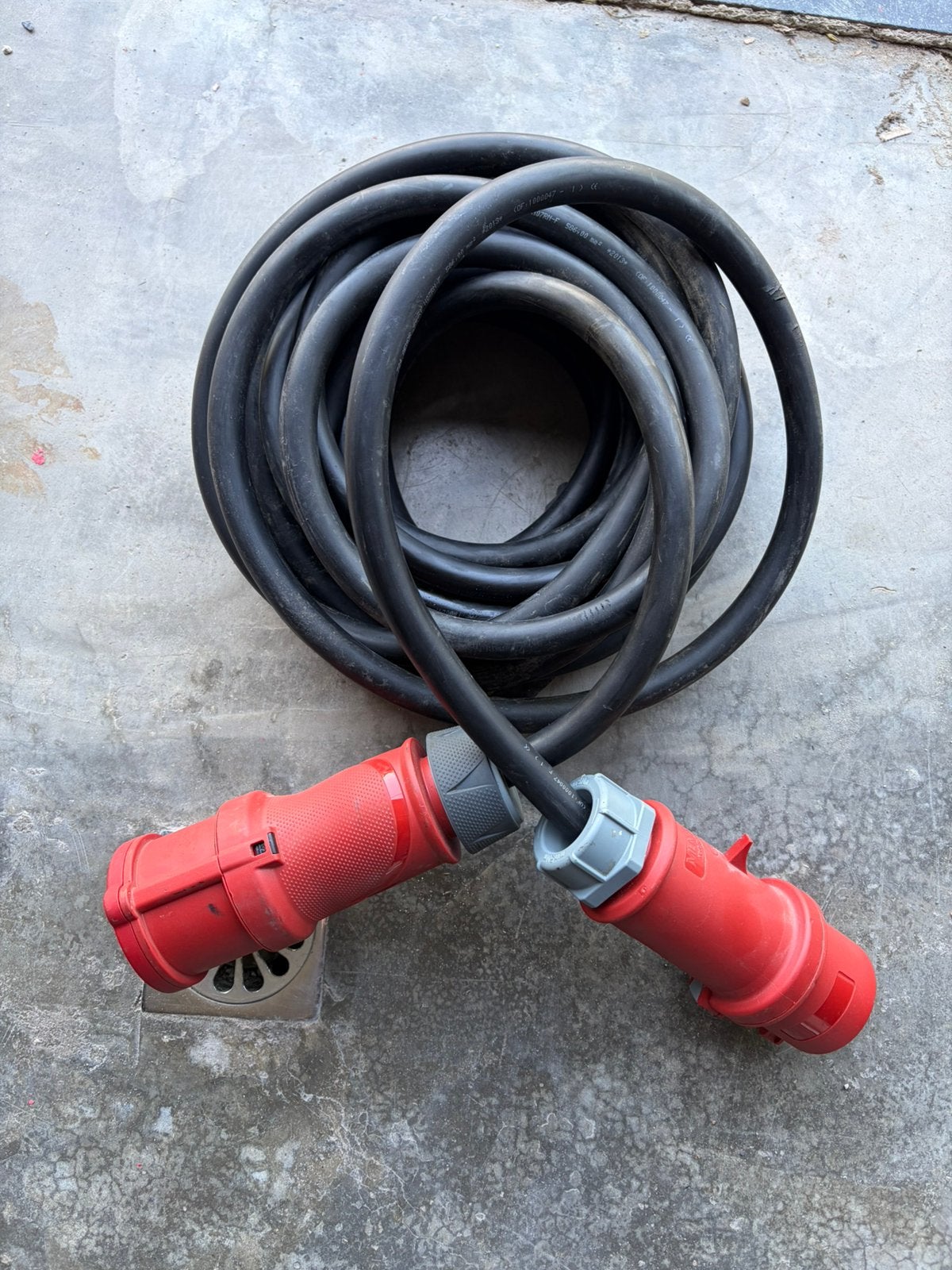 Drijfkrachtkabel 32A, Ophalen, Zo goed als nieuw, Kabel of Snoer
