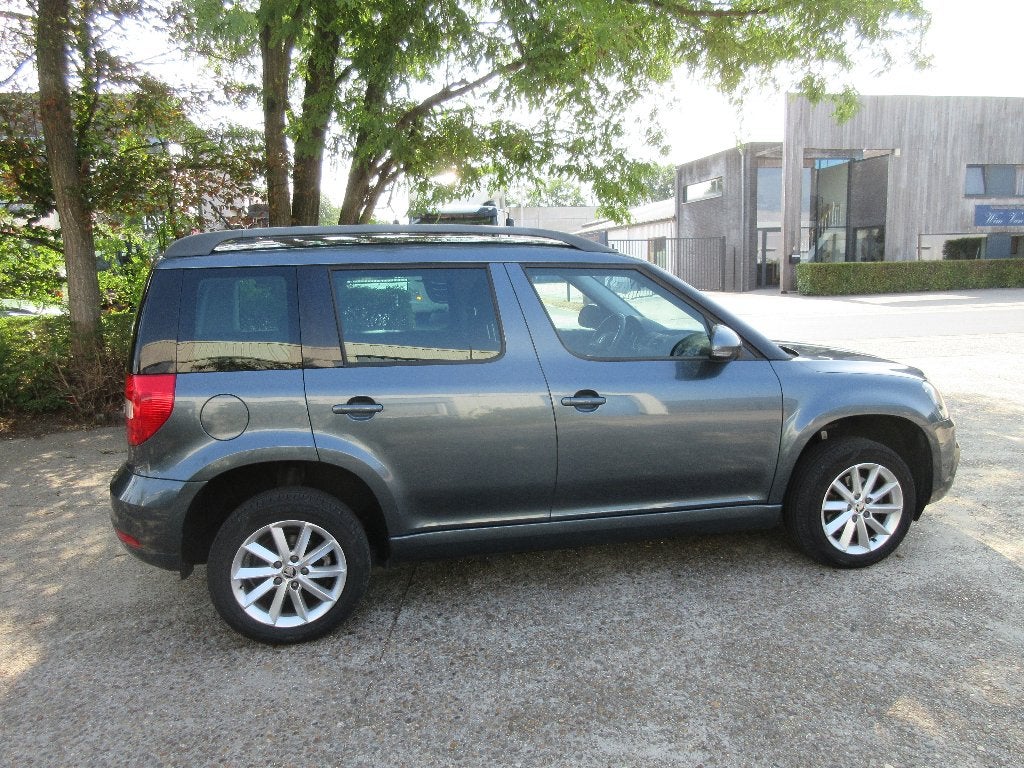 Skoda Yeti 1200i 2016  81Kw, Auto's, Skoda, Voorwielaandrijving, Stof, Parkeersensor, Euro 6