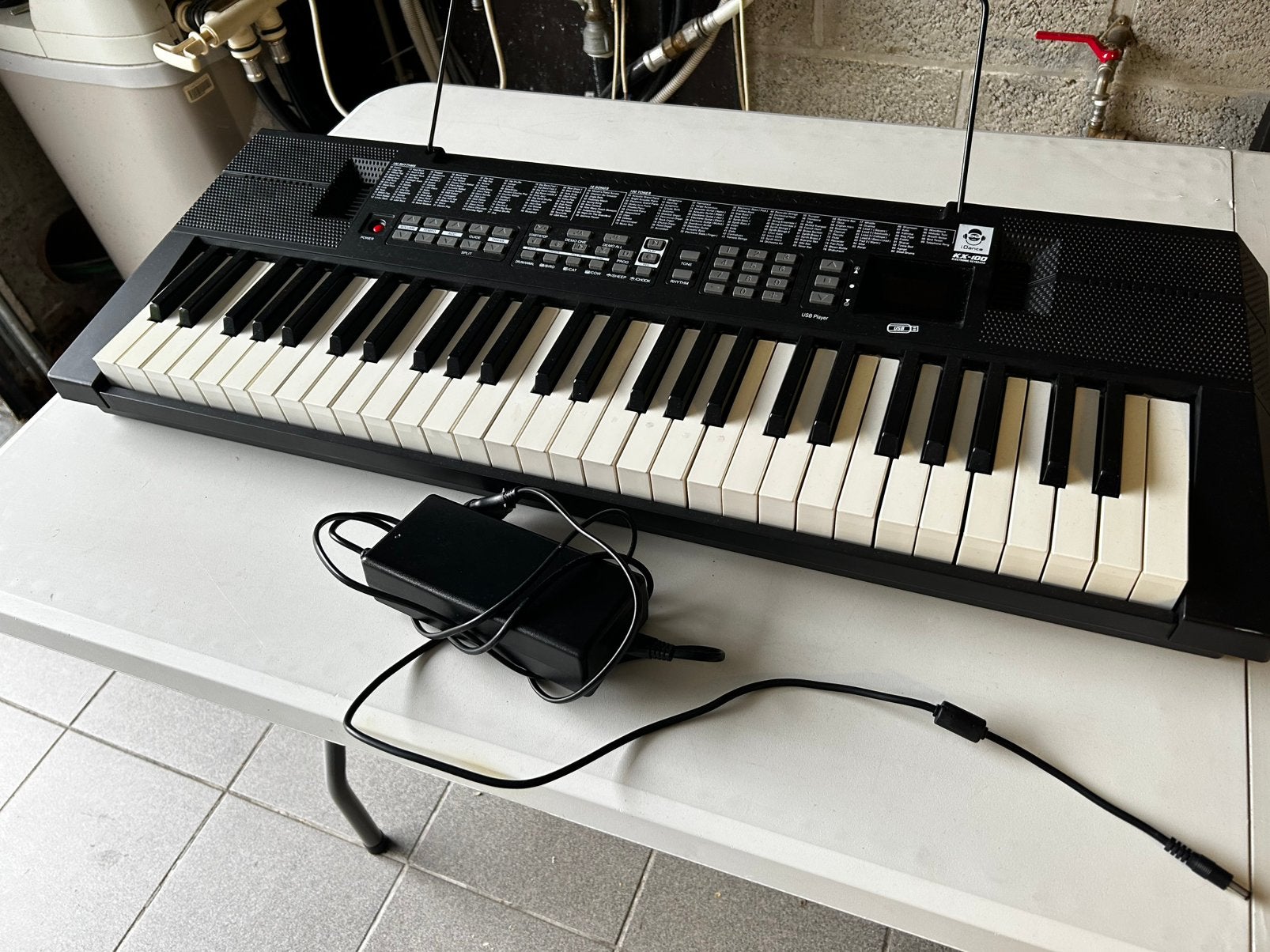 Elektronisch keyboard, Muziek en Instrumenten, Ophalen, Zo goed als nieuw
