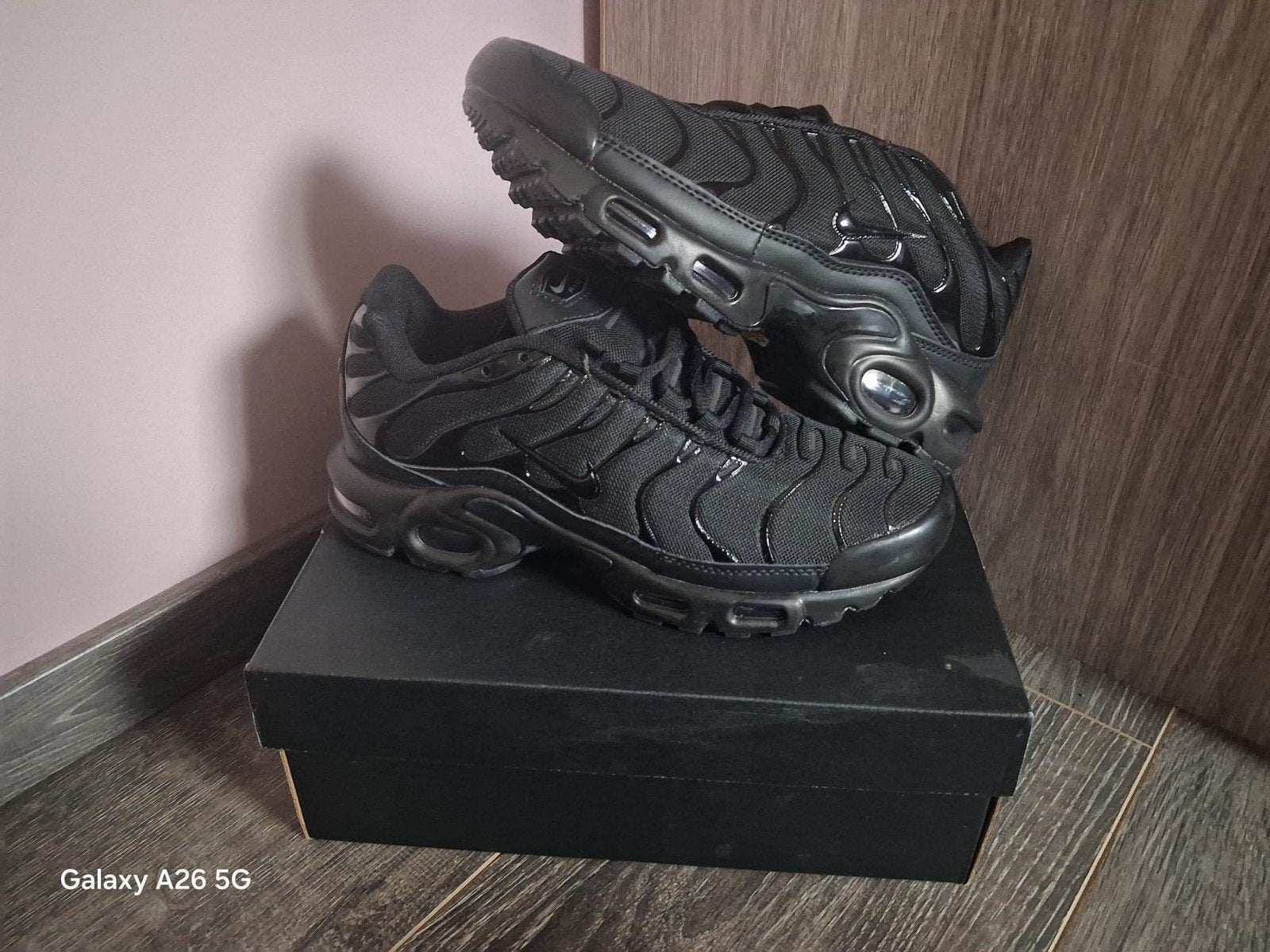 Nike aire plus TN, Vêtements | Hommes, Chaussures, Neuf, Chaussures de sport, Noir, Enlèvement