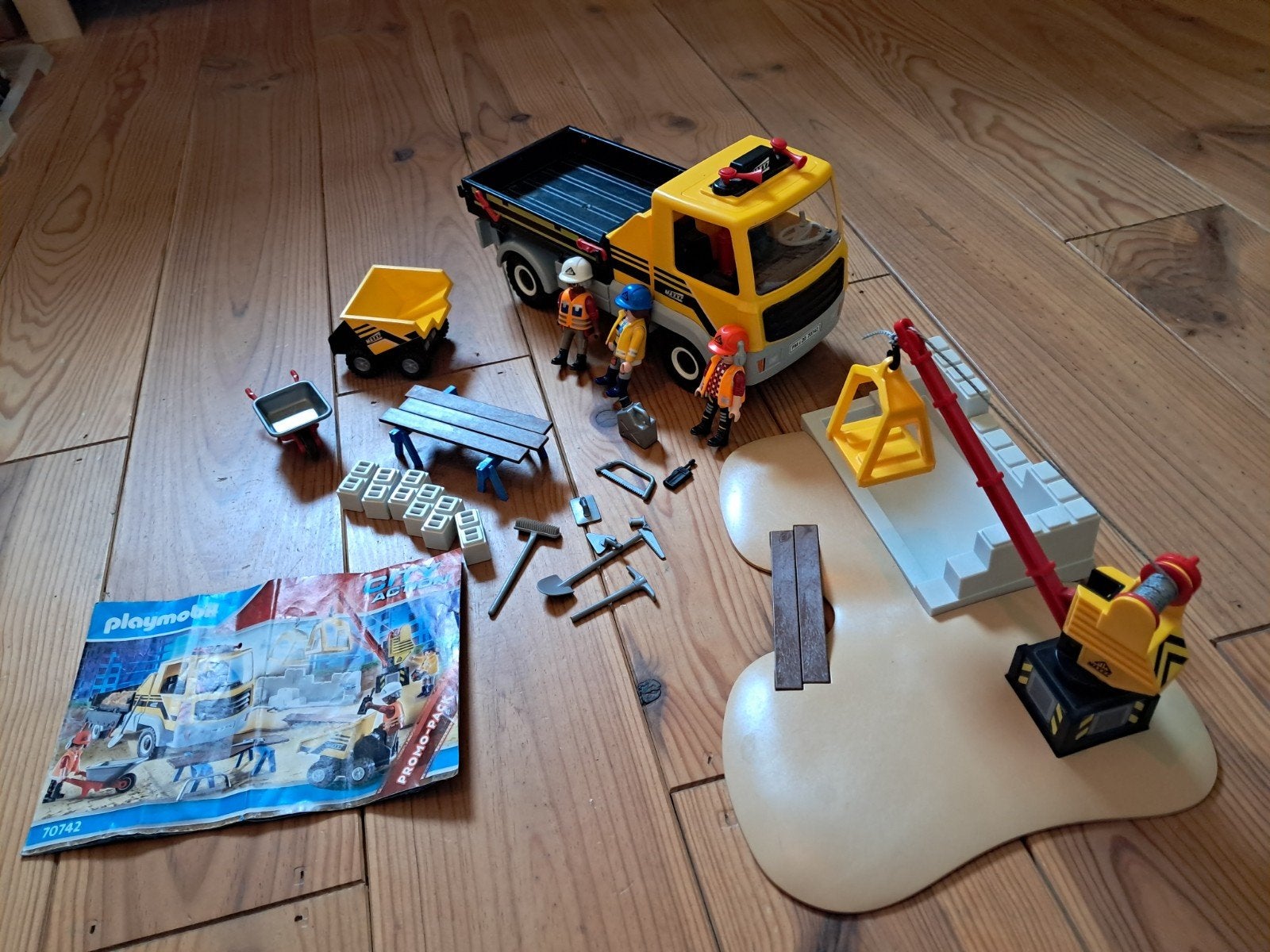 Playmobil city action 70742 bouwset., Ophalen, Gebouw, Complete set, Zo goed als nieuw