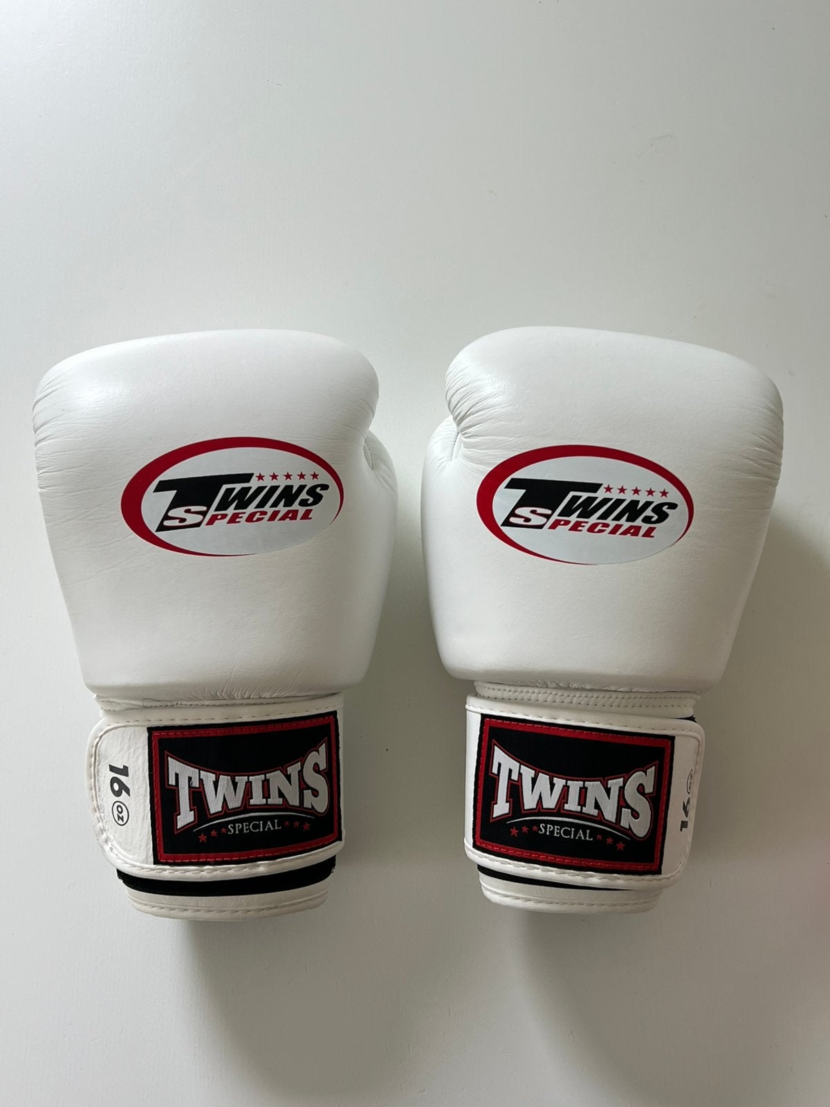 Twins special bokshandschoenen 16oz - nieuw!, Overige, Maat XL, Nieuw, Ophalen of Verzenden