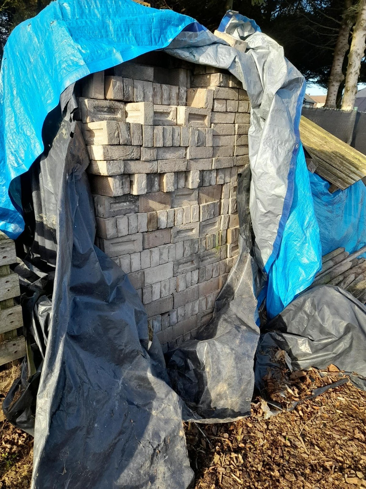 Gevelstenen +1000 stuks, Ophalen