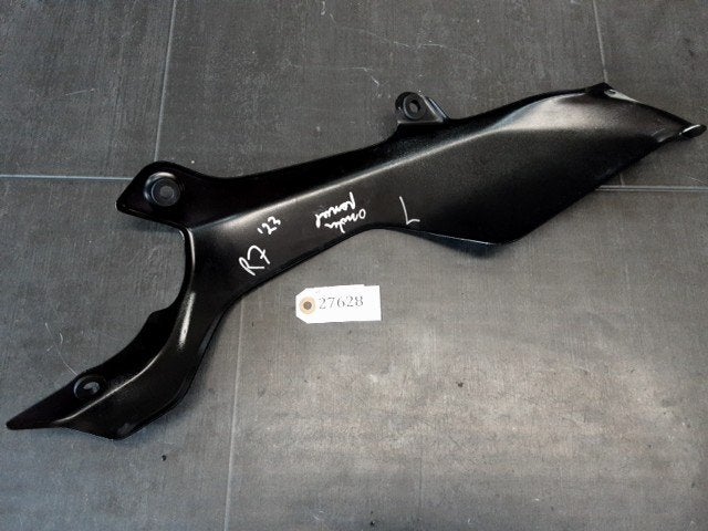 R7 2022 - 2024 Yamaha Kuipdeel Kuipdeel onderflank D1-62035, Motoren