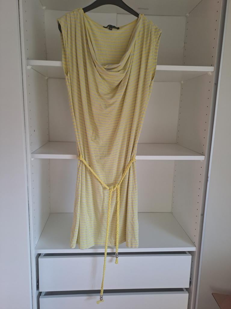 Robe sans manches t 40 à rayures jaunes et argentées, Taille 38/40 (M), Au-dessus du genou, Comme neuf, Amisu