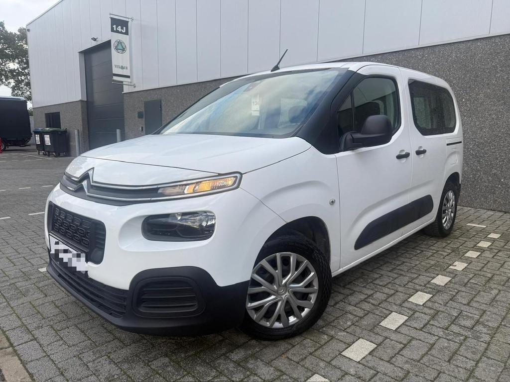 Citroën Berlingo 1.2 Benzine | Trekhaak | Bluetooth | 5 zit, Voorwielaandrijving, Monovolume, Gebruikt, 1199 cc