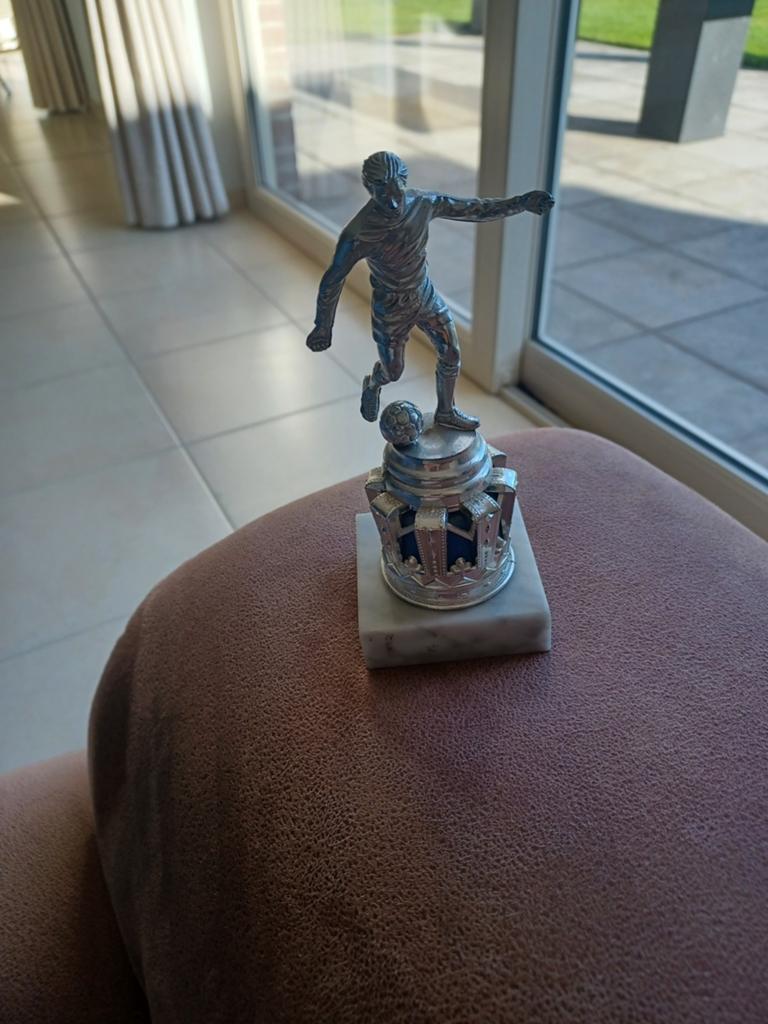 Voetbal Beker, Ophalen