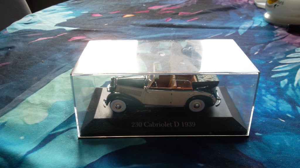 auto op schaal 1/43 in doosje 7, Ophalen, Zo goed als nieuw, Auto
