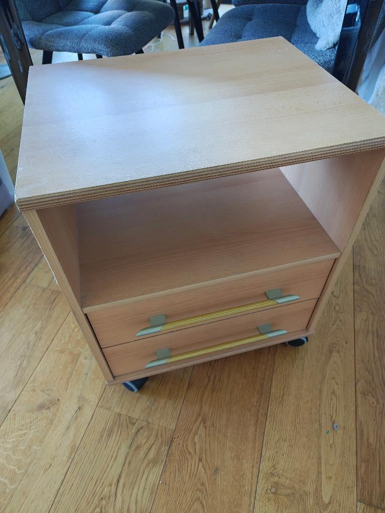 licht houten bureau ladeblok op wielen, Enlèvement, Utilisé